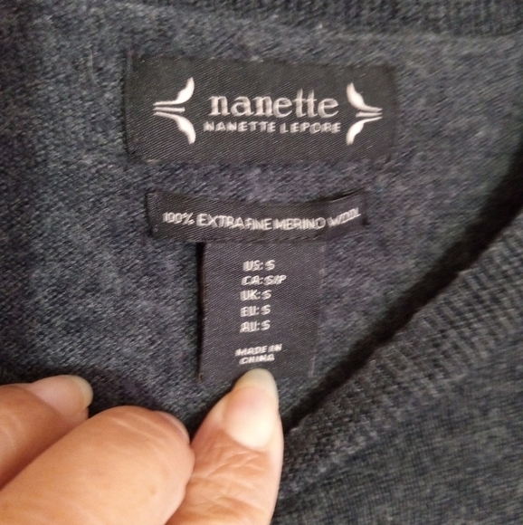 Nanette Lepore extra fine merino wool grey peplum sweater in GUC - Picture 6 of 10